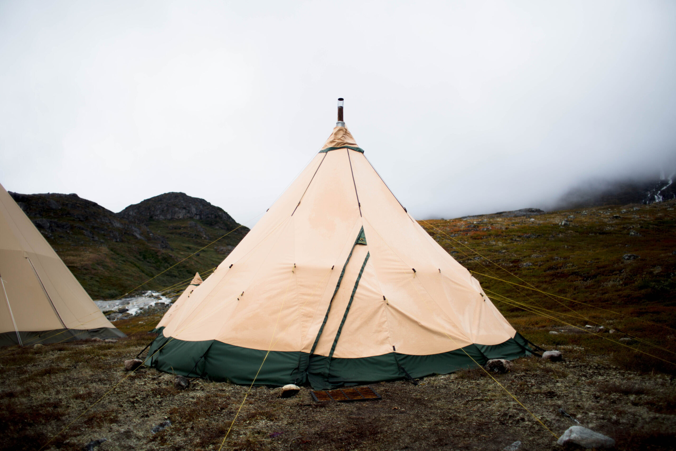 Luxury camp in Nuuk Fjord. Photo - Melody Joy, Visit Greenland