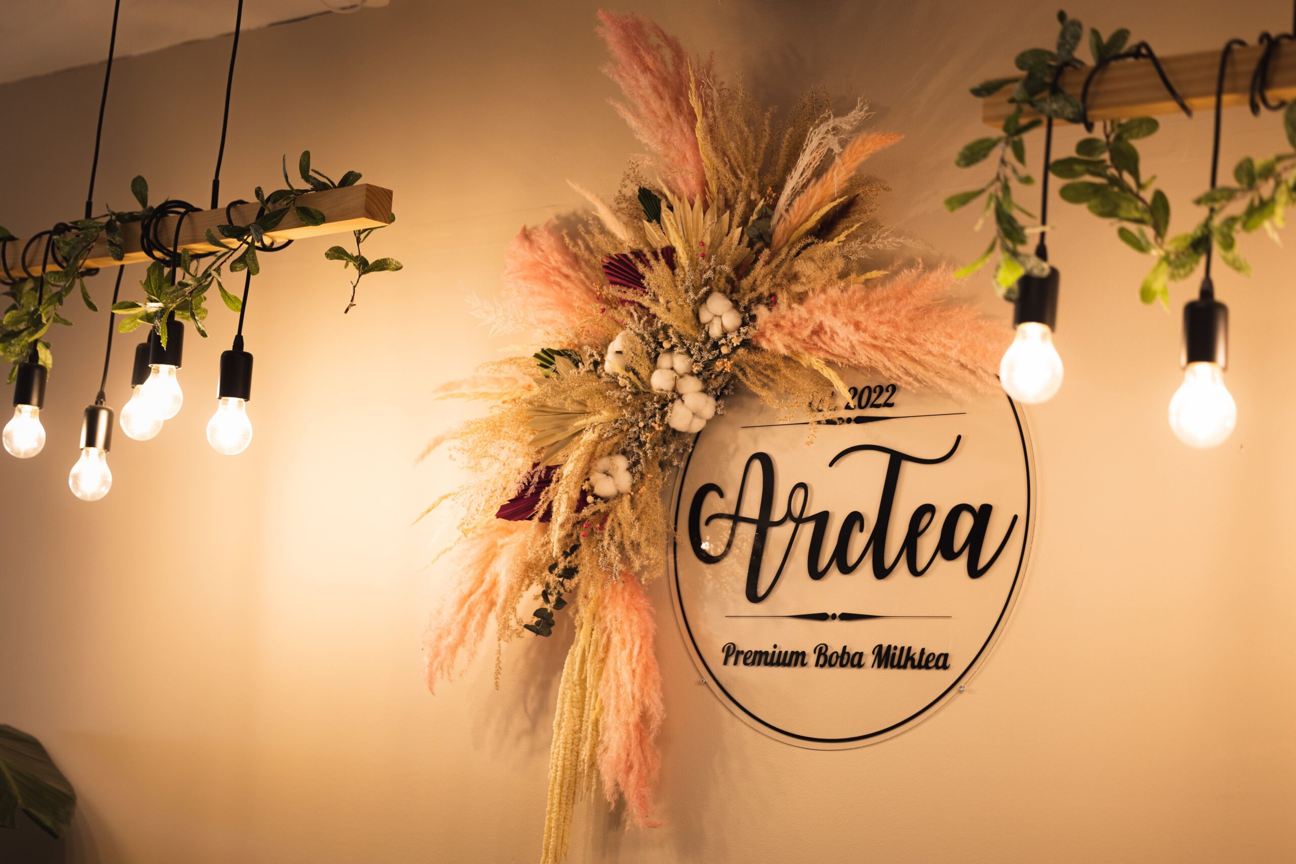 flower-decoration-at-arctea-boba-store-in-nuuk